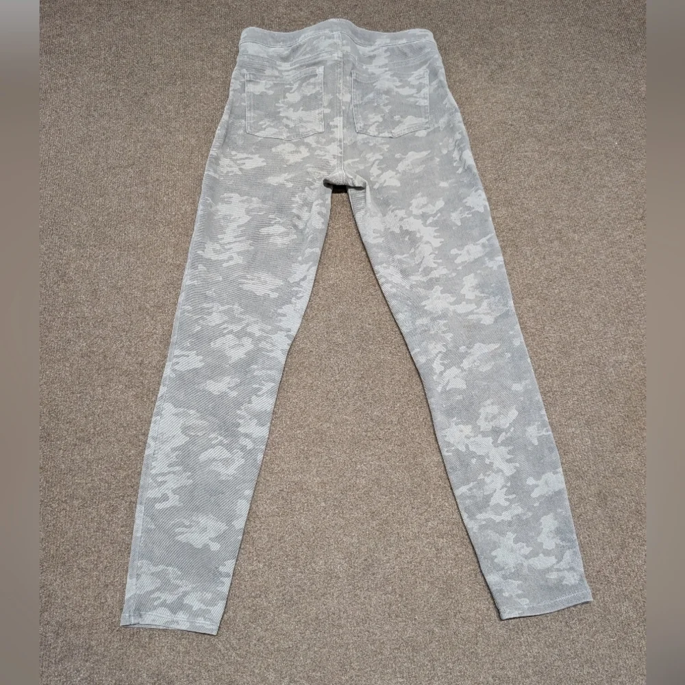 SPANX Women's Gray Camouflage Stretch Jeggings (Large)